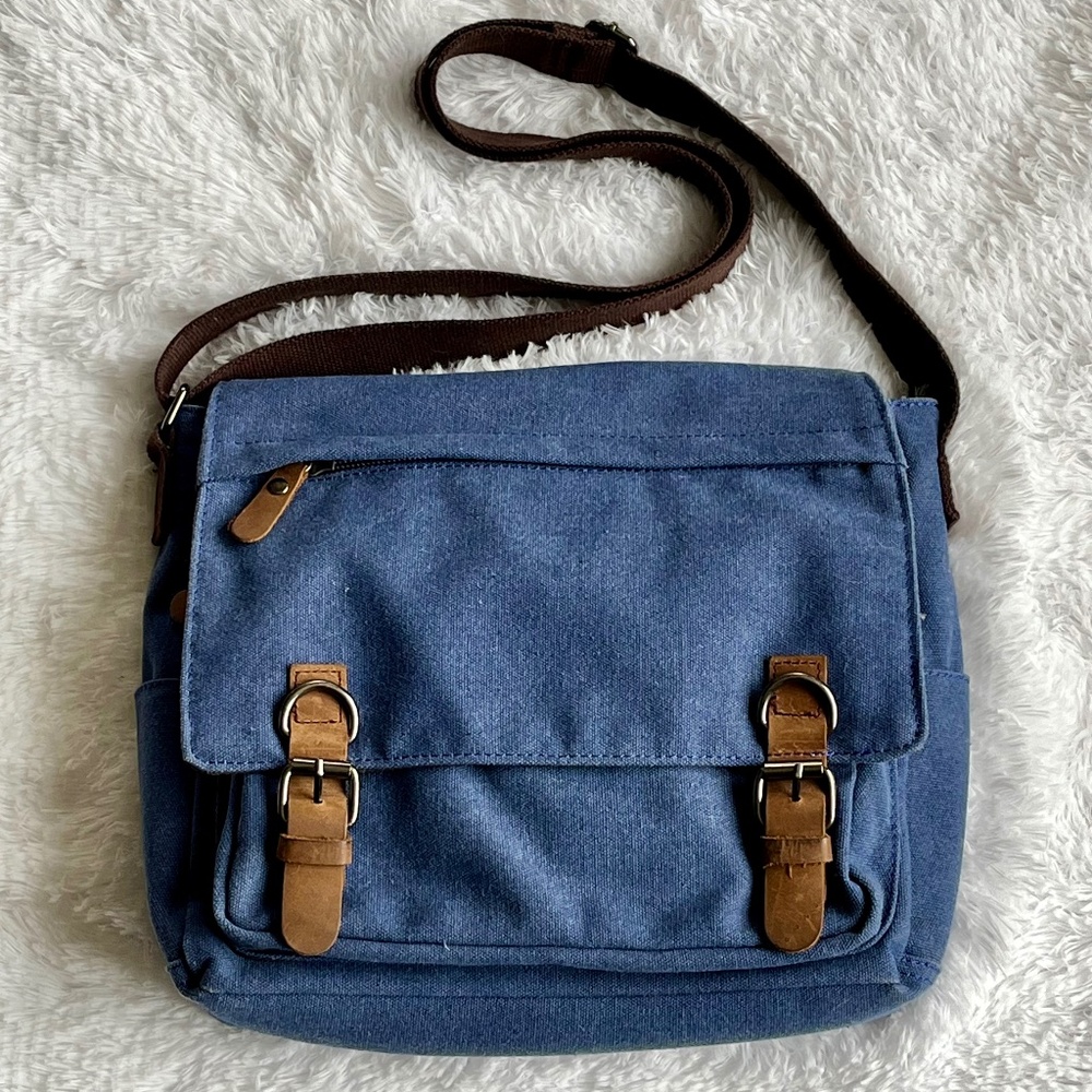 Canvas Messenger Bag